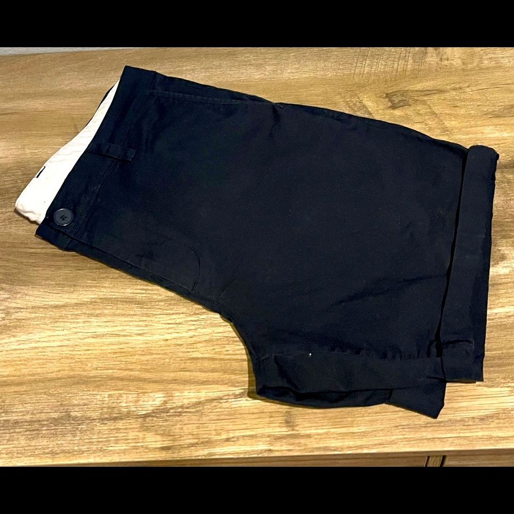 A|X Armani Exchange Navy Chino Shorts!